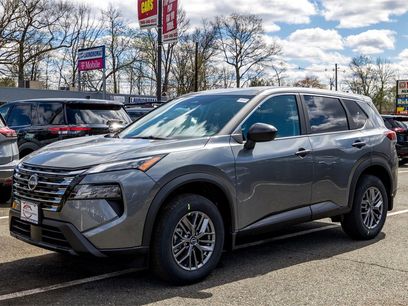 New 2025 Nissan Rogue S