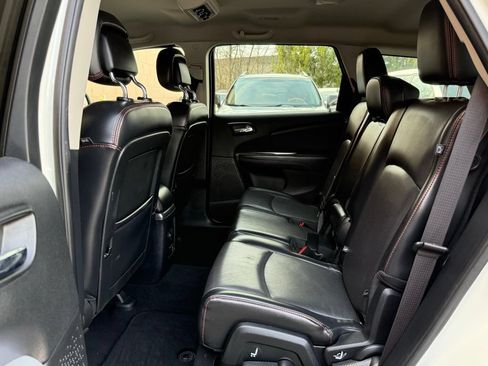 Used 2019 Dodge Journey GT AWD/4WD image 13