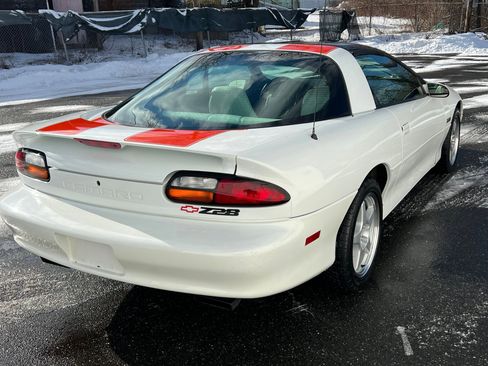 Used 1997 Chevrolet Camaro Z28 w/ Preferred Equipment Group 2 image 12