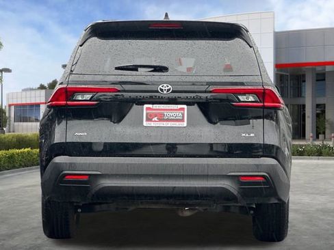 Used 2025 Toyota Grand Highlander AWD image 5