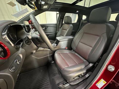 Certified 2025 Chevrolet Blazer RS w/ Enhanced Convenience Package AWD/4WD image 24