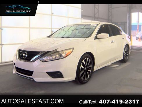Used 2018 Nissan Altima 2.5 SV FWD image 1