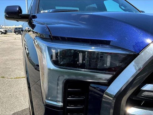 Used 2023 Toyota Tundra Platinum image 43