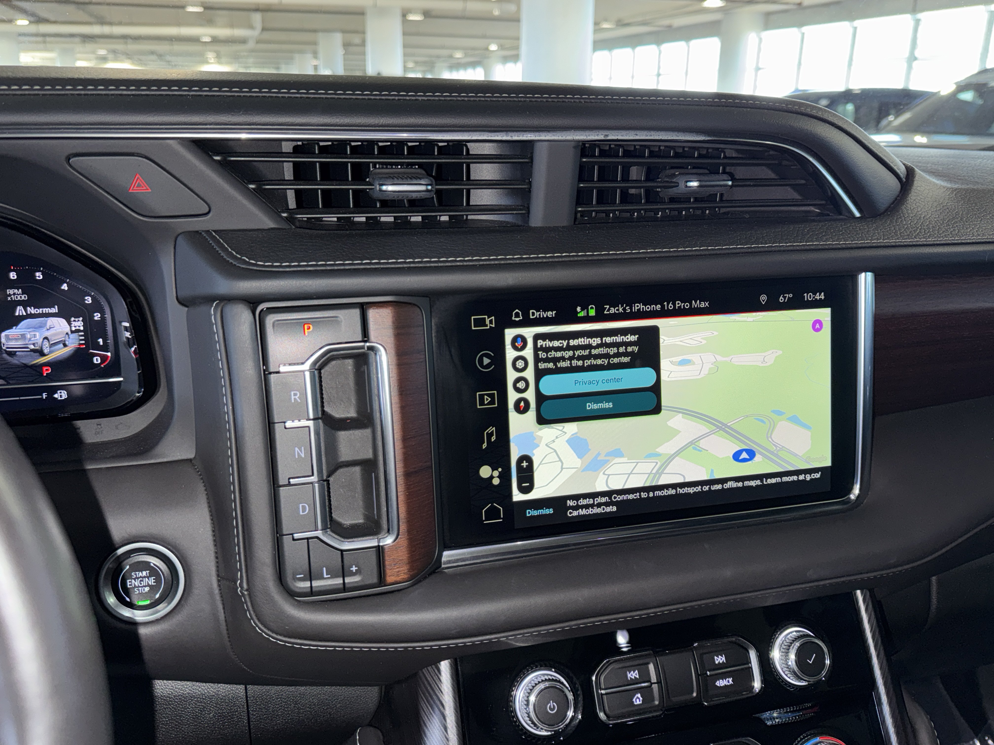 Used 2024 GMC Yukon Denali Ultimate AWD/4WD image 29