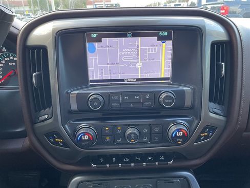 Used 2016 Chevrolet Silverado 1500 High Country w/ High Country Premium Package image 29