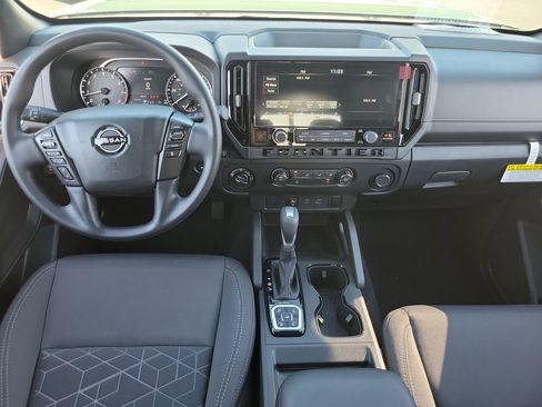 New 2026 Nissan Frontier SV w/ Tow Package image 4