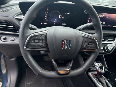 Used 2024 Buick Envista Sport Touring w/ Convenience I Package image 24