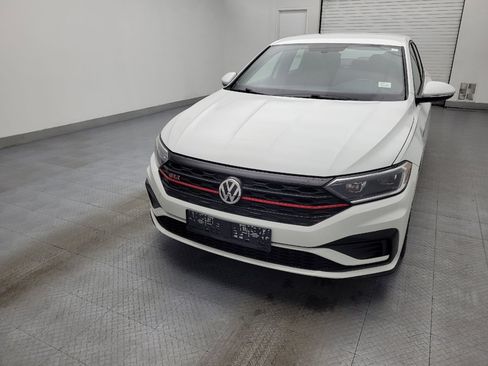 Used 2020 Volkswagen Jetta GLI image 15