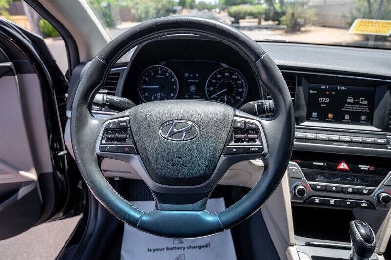 Used 2018 Hyundai Elantra Value Edition FWD image 11