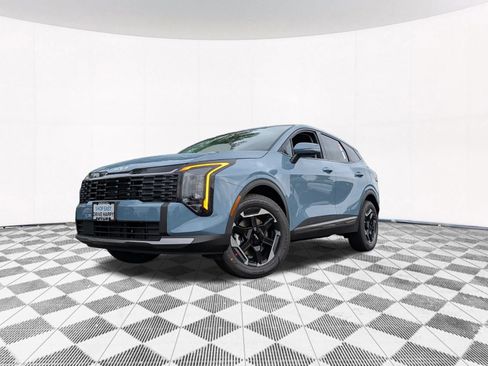 New 2027 Kia Sportage S AWD/4WD image 2