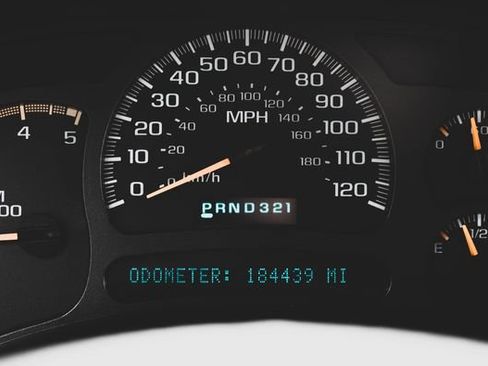 Used 2004 Chevrolet Silverado 3500 4x4 Extended Cab w/ Heavy-Duty Power Package image 4