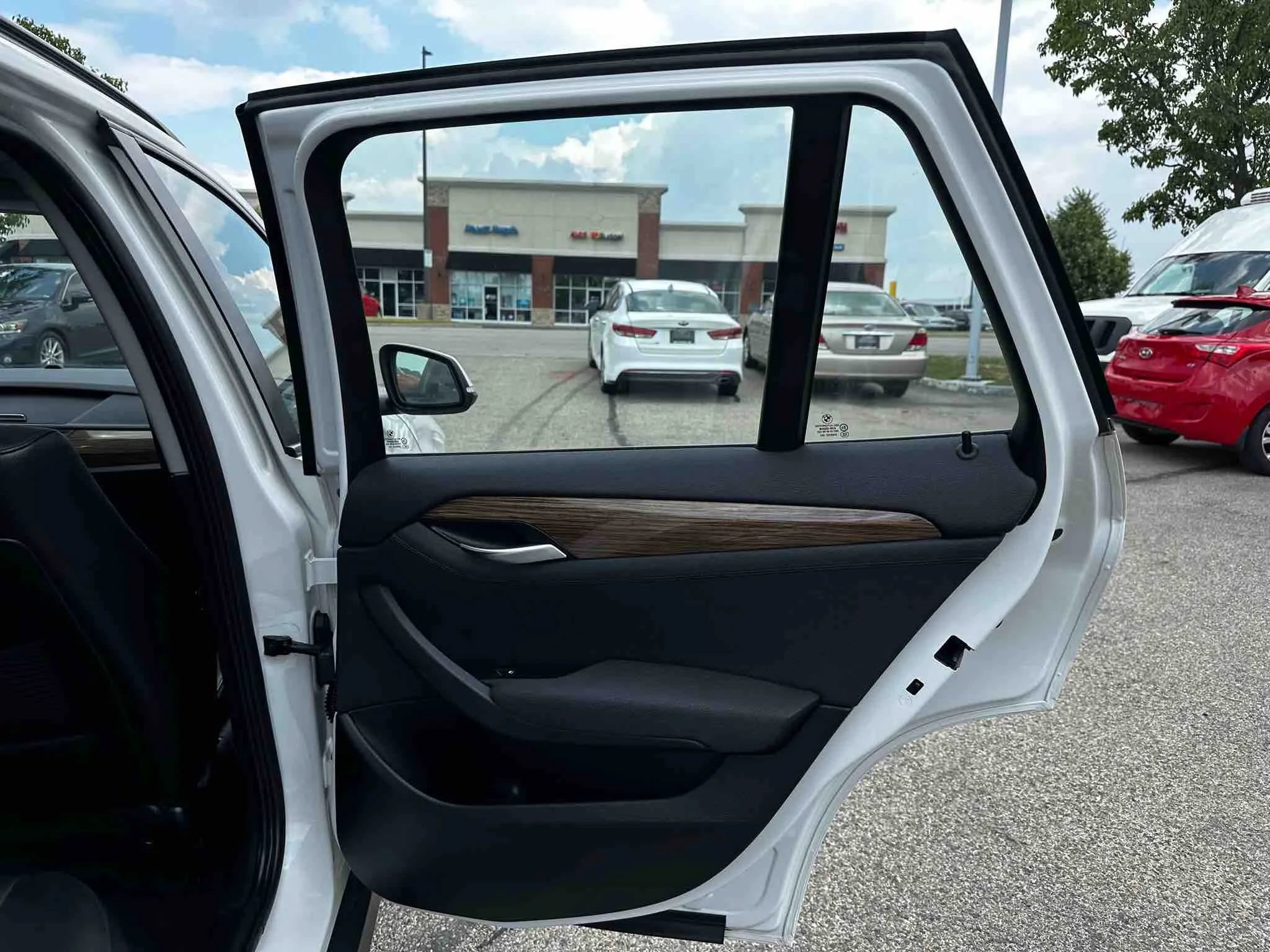 Used 2013 BMW X1 xDrive28i AWD/4WD image 47