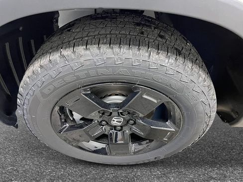 New 2026 Honda Ridgeline Black Edition image 10