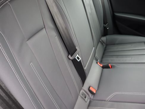 Used 2024 Audi A4 2.0T Premium w/ Convenience Package AWD/4WD image 23