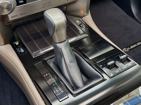 Used 2021 Lexus GX 460 Premium AWD/4WD image 19