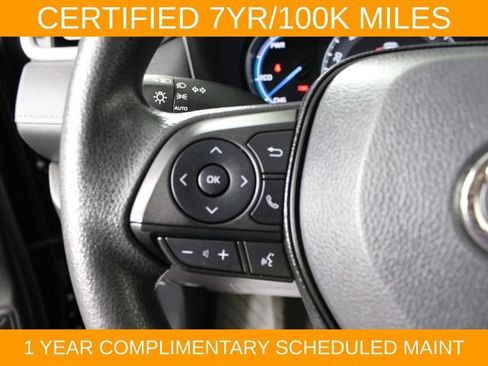 Used 2025 Toyota RAV4 XLE AWD/4WD image 20