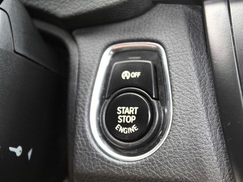 Used 2014 BMW 328i xDrive XI SULEV image 16