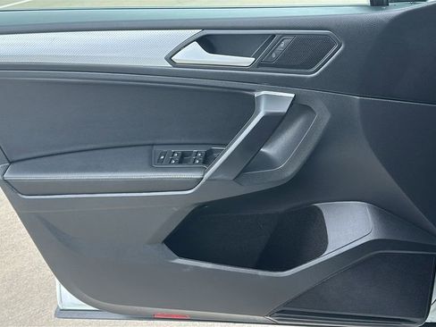 Used 2023 Volkswagen Tiguan S image 19
