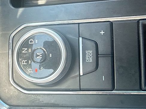 Used 2023 Ford Expedition XLT RWD image 18