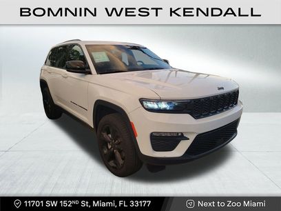 Used 2025 Jeep Grand Cherokee Limited w/ Black Appearance Package