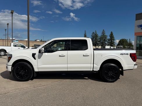 Used 2024 Ford F150 Platinum AWD/4WD image 3