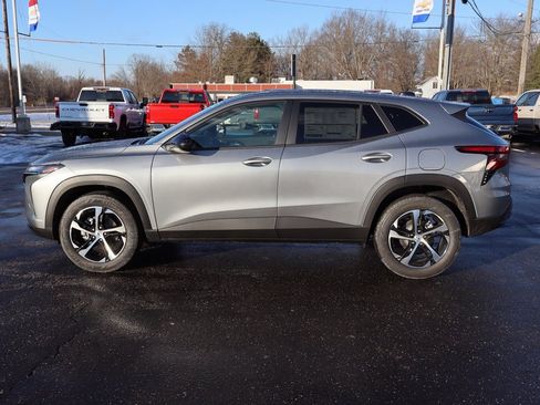 New 2026 Chevrolet Trax RS image 19