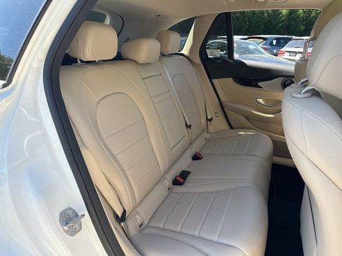 Used 2017 Mercedes-Benz GLC 300 image 8