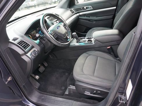 Certified 2017 Ford Explorer XLT image 22