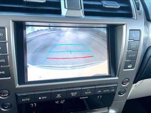 Used 2021 Lexus GX 460 Premium w/ Premium Package image 21