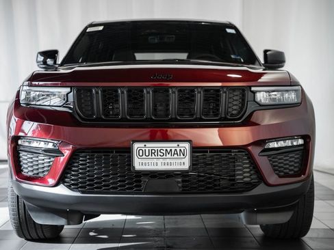 New 2025 Jeep Grand Cherokee Limited image 2