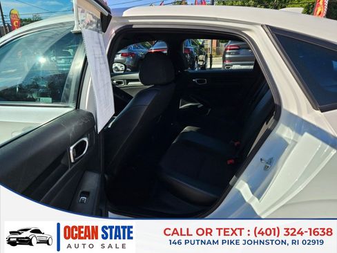 Used 2023 Honda Civic Sport image 11