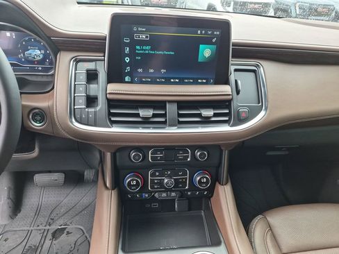 Used 2024 Chevrolet Tahoe High Country w/ Premium Package AWD/4WD image 26