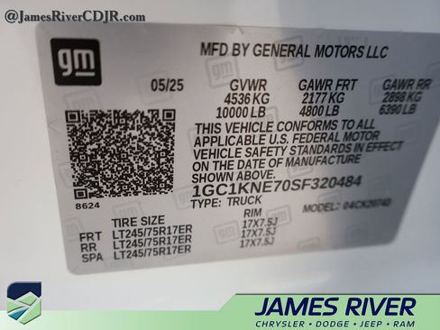 Used 2025 Chevrolet Silverado 2500 LT w/ Convenience Package image 39