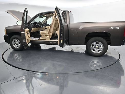 Used 2008 Chevrolet Silverado 1500 LT w/ Power Pack Plus AWD/4WD image 41