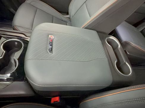 Used 2026 GMC Yukon AT4 w/ AT4 Premium Plus Package AWD/4WD image 22