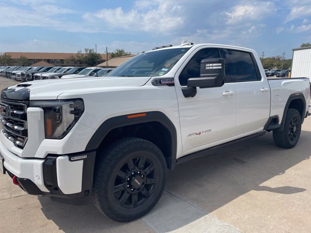 Used 2025 GMC Sierra 2500 AT4 w/ AT4 Premium Plus Package AWD/4WD image 1