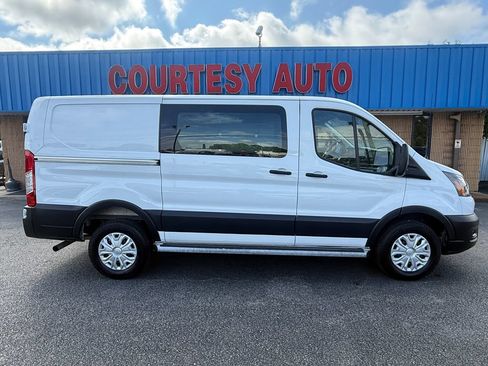 Used 2025 Ford Transit 250 Low Roof w/ Exterior Upgrade Package RWD image 8