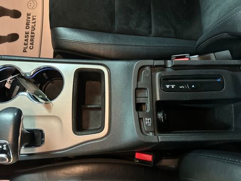 Used 2015 Jeep Grand Cherokee Laredo w/ Security & Convenience Group AWD/4WD image 19