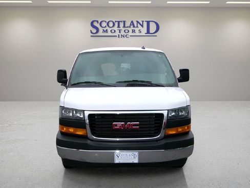 Used 2024 GMC Savana 2500 w/ Driver Convenience Package RWD image 3