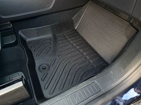 Used 2021 Ford Escape SE image 23