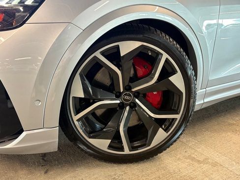 Used 2022 Audi RS Q8 AWD/4WD image 34