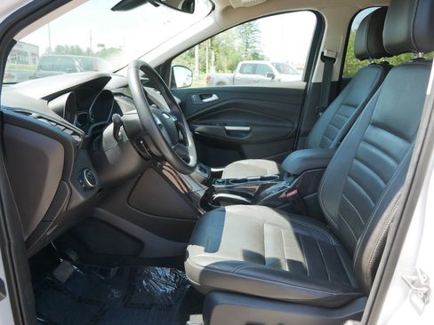Used 2016 Ford Escape Titanium FWD image 10