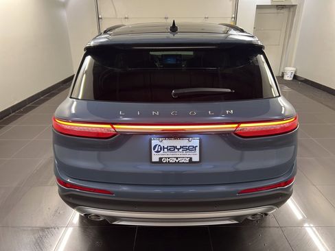 Used 2026 Lincoln Corsair Premiere image 5