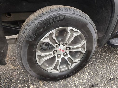 Used 2022 GMC Sierra 1500 SLT w/ SLT Convenience Package image 41