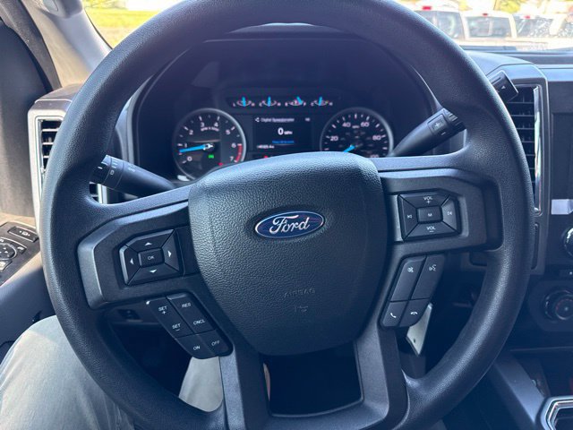 Used 2017 Ford F250 XLT w/ XLT Premium Package AWD/4WD image 12
