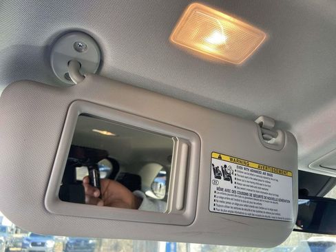 Used 2020 Toyota RAV4 LE image 29