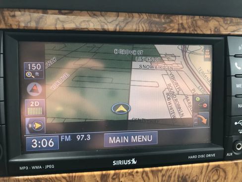 Used 2010 Jeep Grand Cherokee Limited w/ Trailer Tow Group IV AWD/4WD image 26