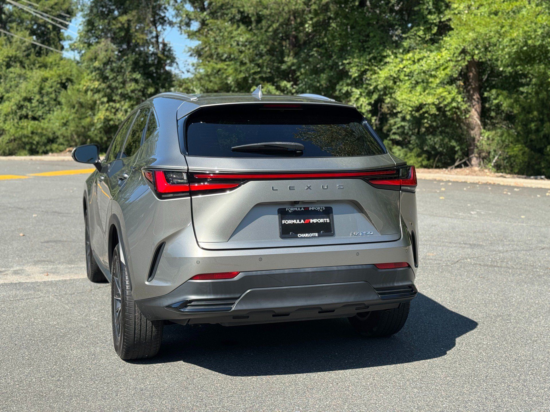Used 2024 Lexus NX 250 FWD w/ Towing Package (2000 Lbs) image 9