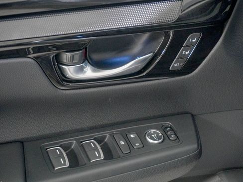 Used 2026 Honda CR-V Sport Touring image 18
