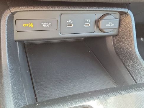 Used 2025 Honda Civic Sport image 13
